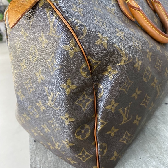 Louis Vuitton Vintage Speedy 35 Monogram Canvas Bag - Picture 7 of 13